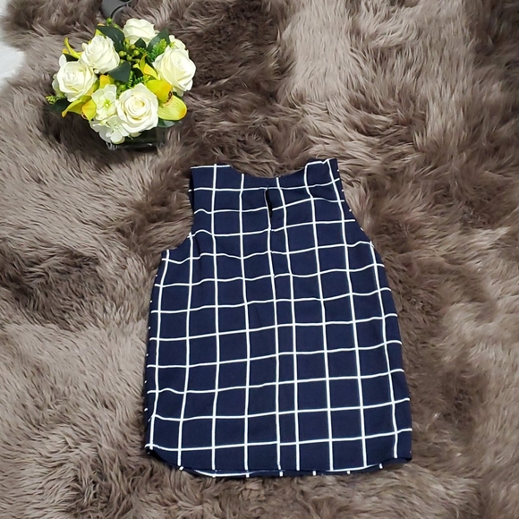 Navy Blue Sleeveless Top - Picture 2 of 4